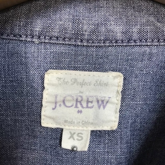 J. Crew Denim Shirt XS Chambray Blouse Blue Jean - Picture 4 of 8